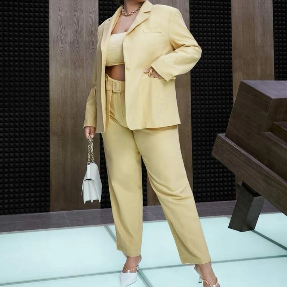 SHEIN 2 Piece Matching Suit Set \ blazer jacket and trouser pants \ Matching Set
